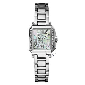 GUESS Collection Stainless Steel Bracelet Diamond Ladies